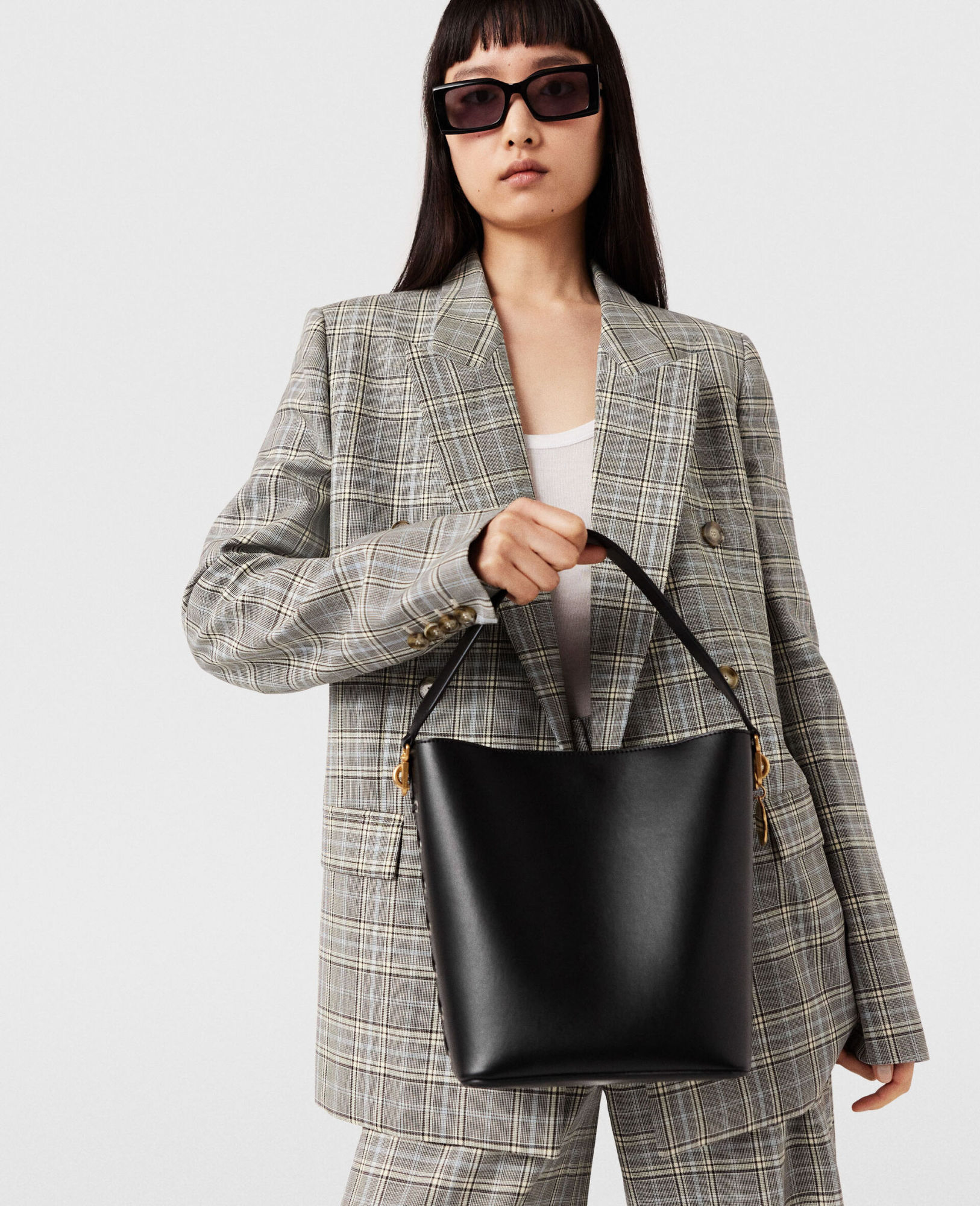Stella Mccartney Frayme Top Handle Bag In Black