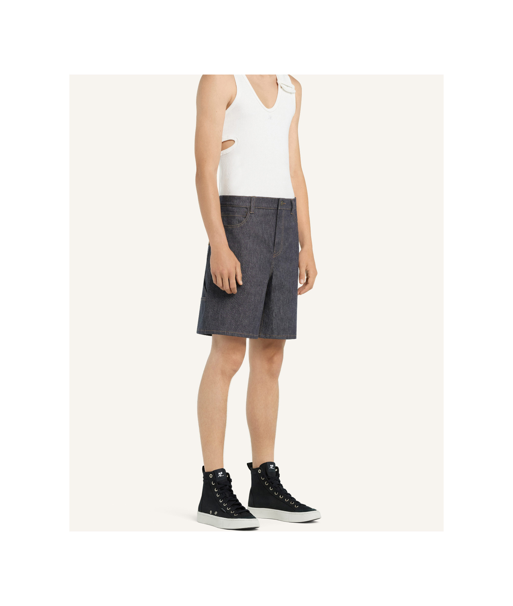 Courrèges Hammer Shorts In Gray