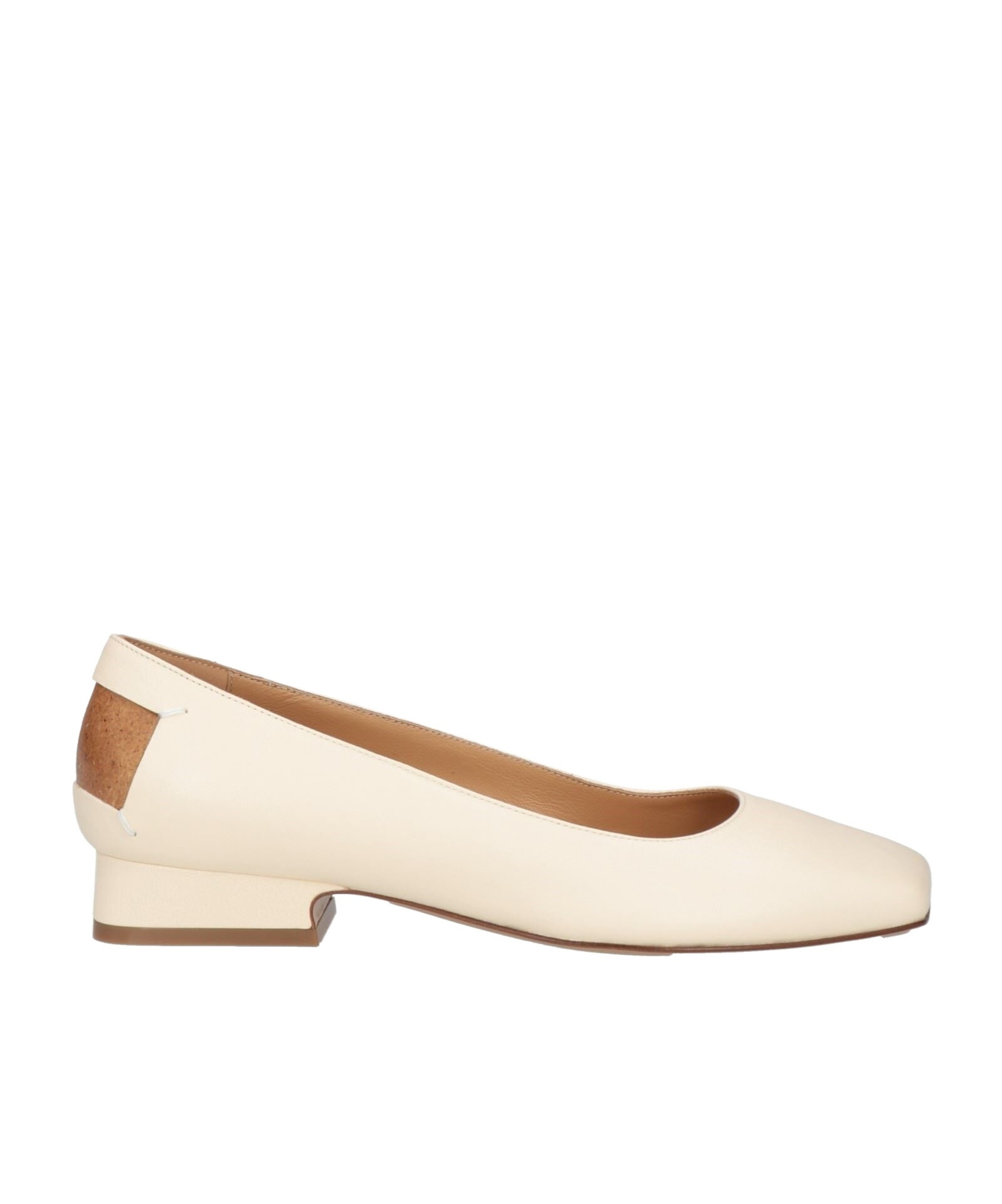 Maison Margiela Square Toe Ballet Flats In Nude