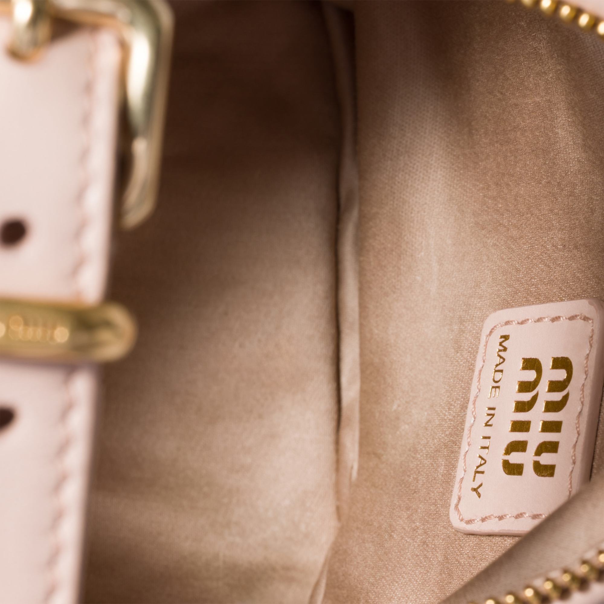 Miu Miu Quilted Nappa Leather Tote Bag In Nude