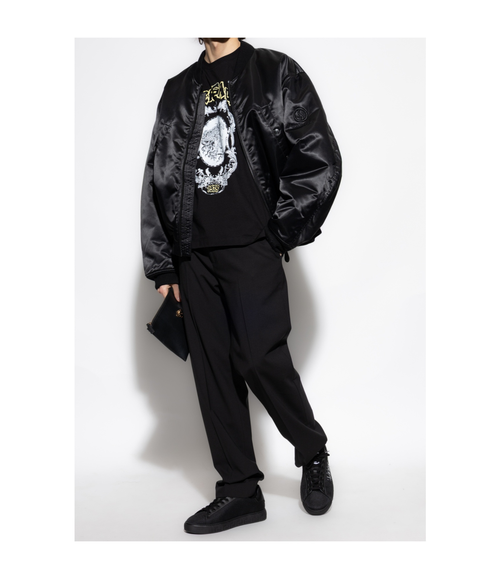 Versace Logo-print T-shirt In Black