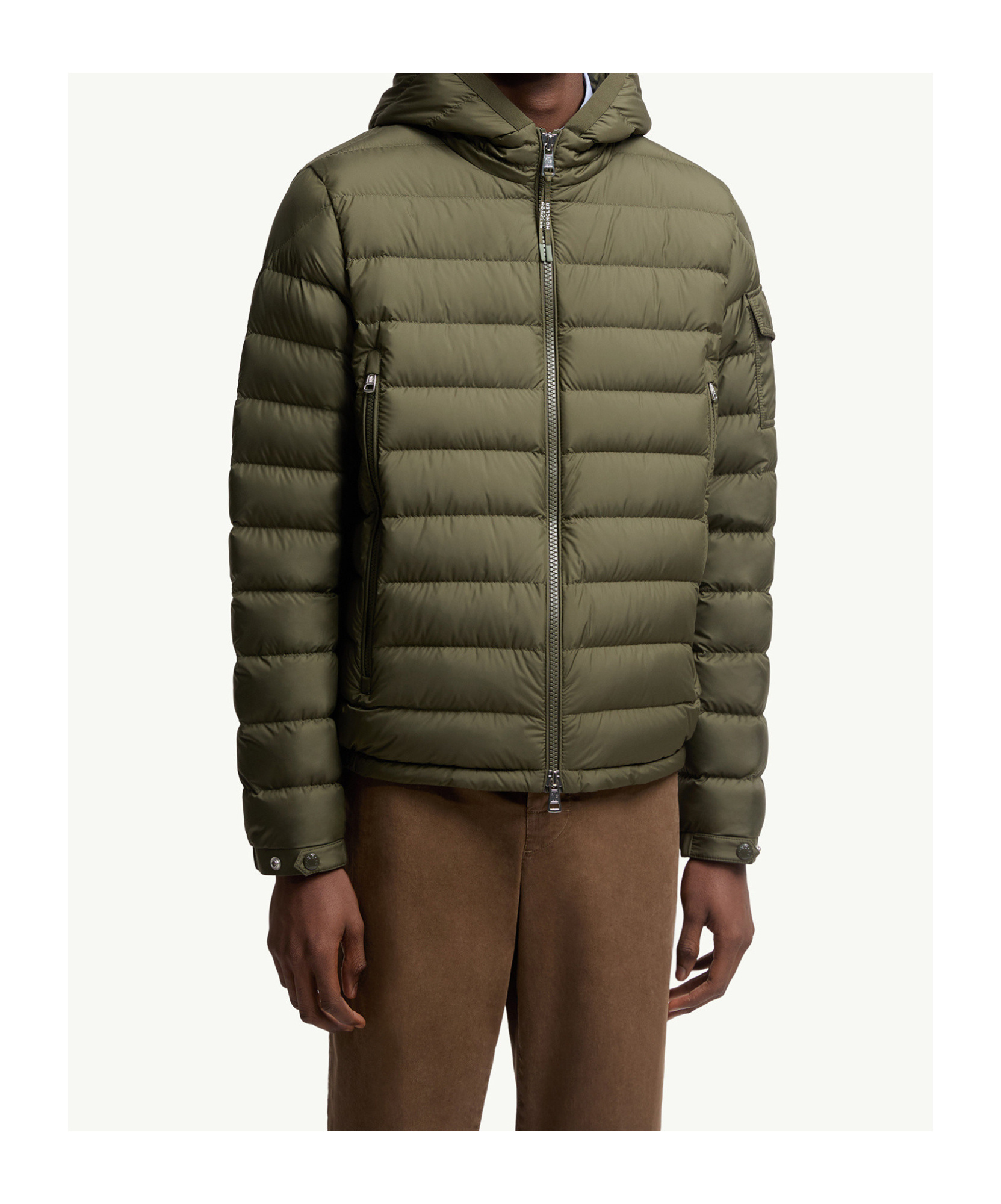 Moncler Short Down Jacket With Hood And Pockets In Green
