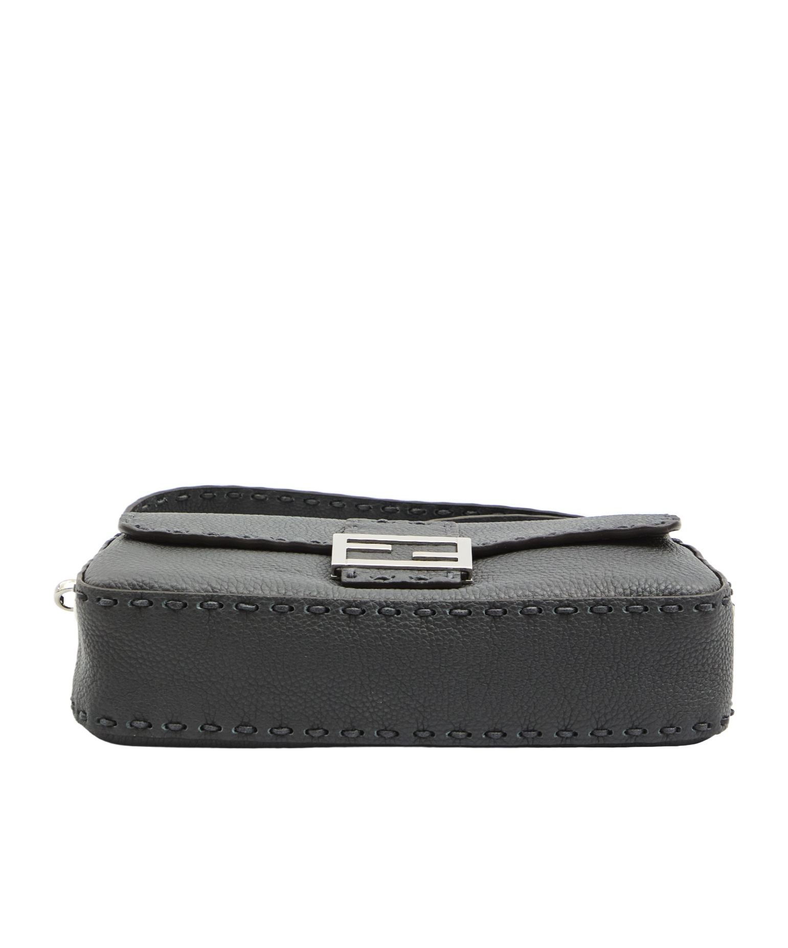 Fendi Baguette Macro-stitch Messenger Bag In Black