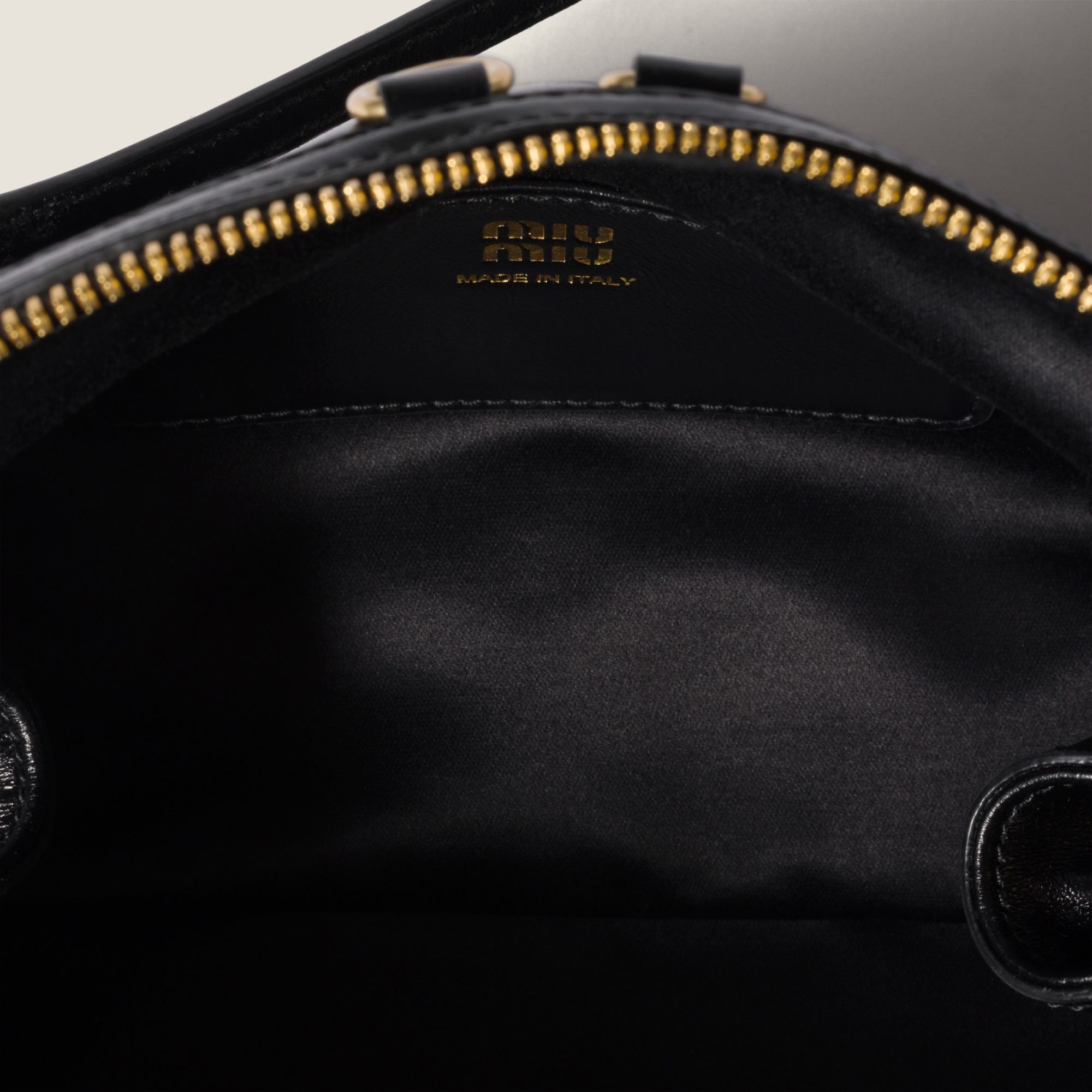 Miu Miu Leather Clutch In Black