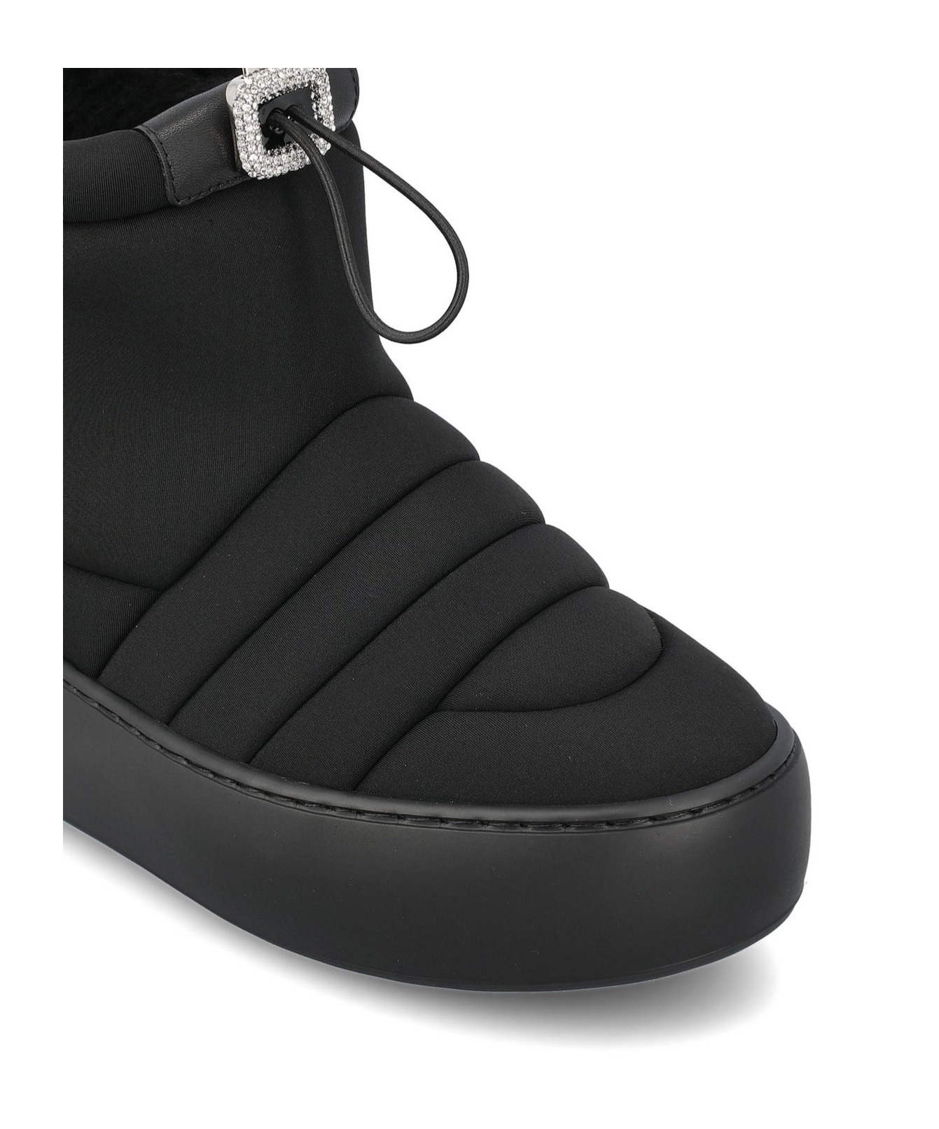 Roger Vivier Women Viv Winter Puffy Bootie In Black