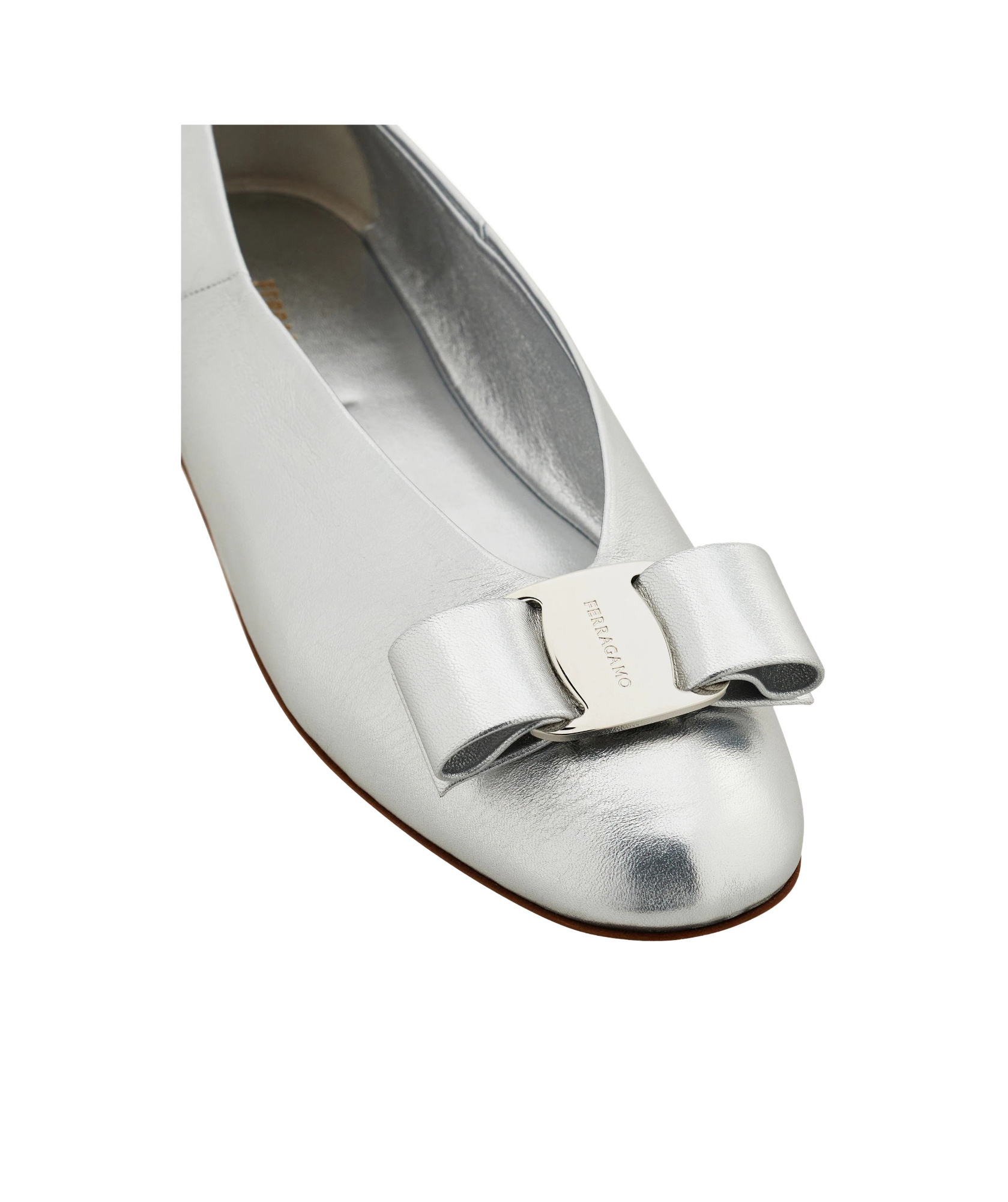 Ferragamo Vara Bow Ballet Flats In Silver
