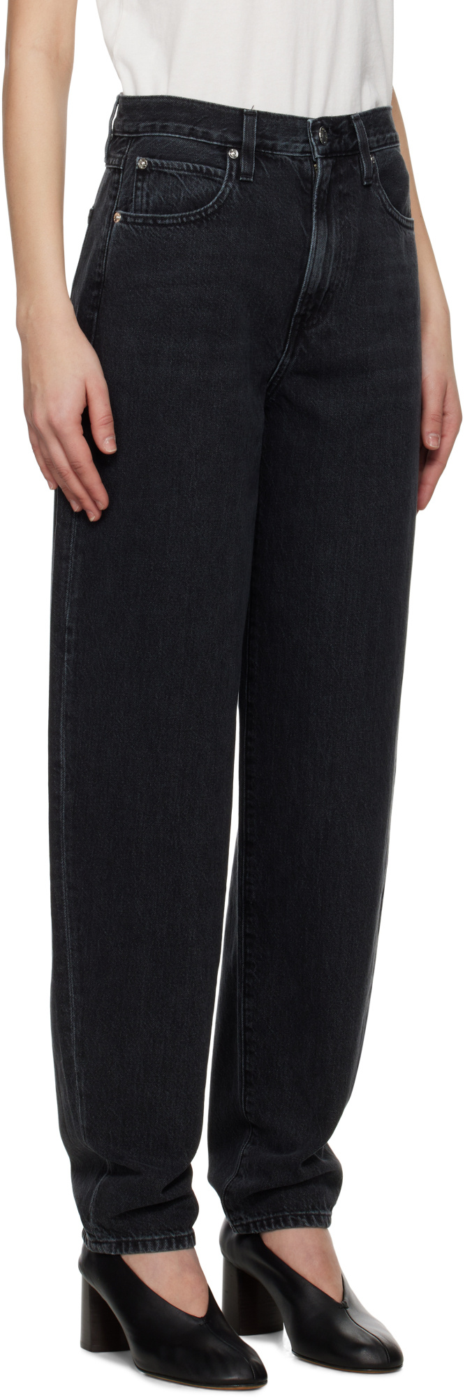 Frame The Narrow Death Valley Tapered Jean In Black