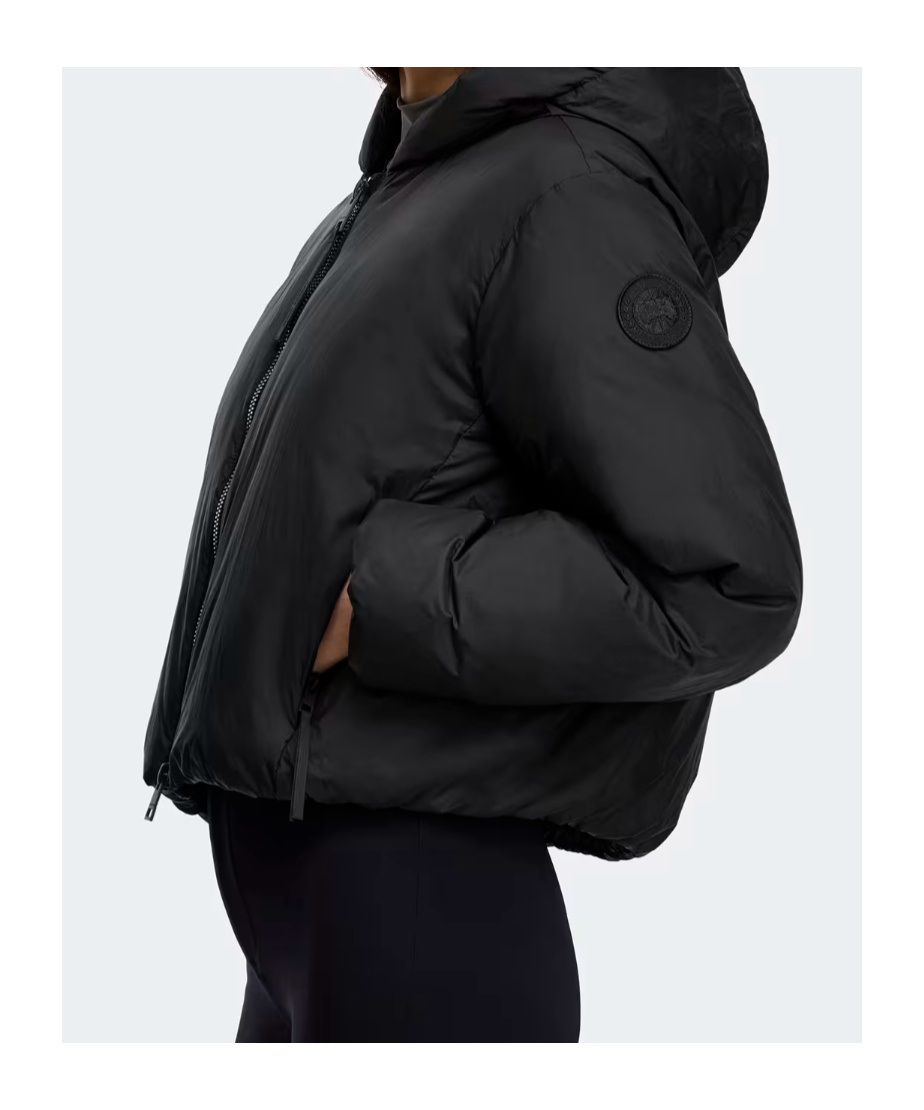 Canada Goose Cropped Black Puffer Jacket With Adjustable Hood In Black
