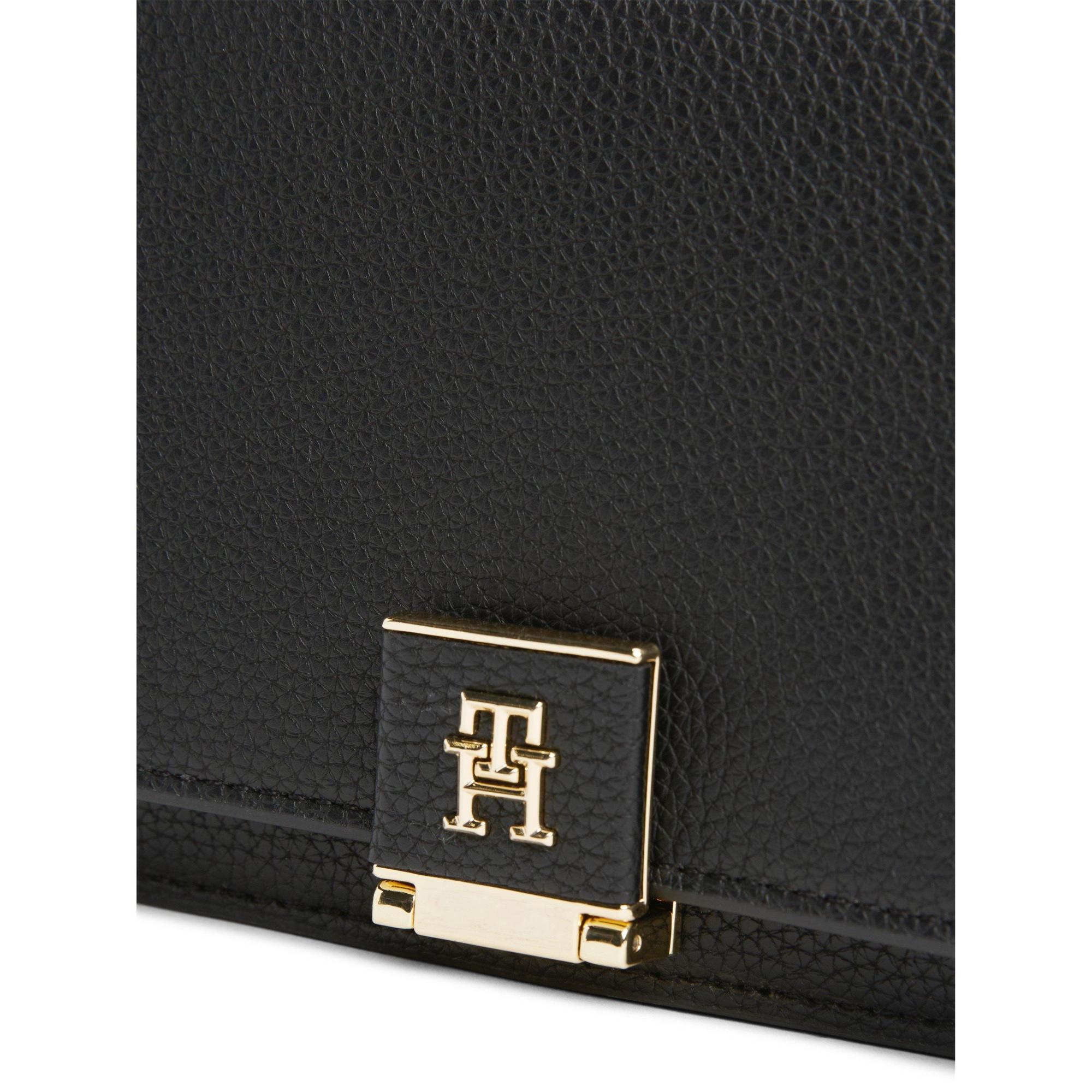 Tommy Hilfiger Mini Chainstrap Bag In Black