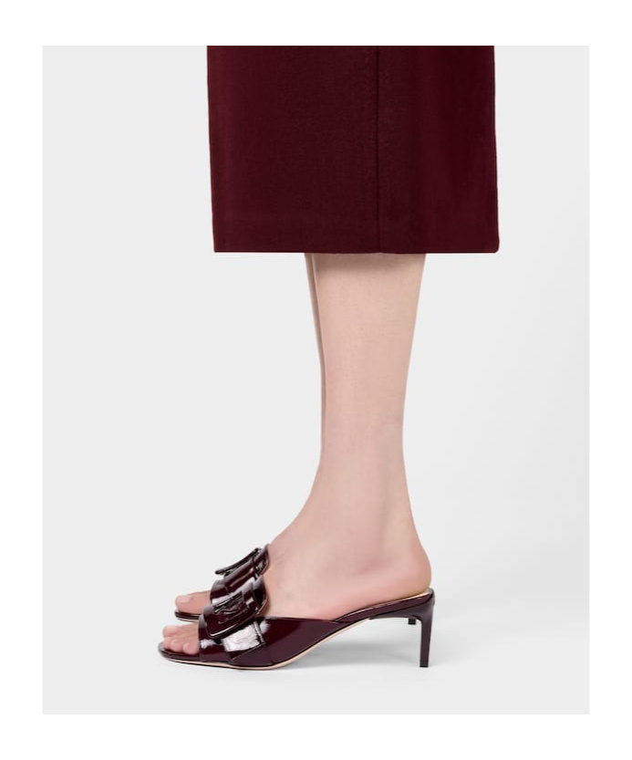Shop Roger Vivier Viv' Canard Mules In Patent Leather