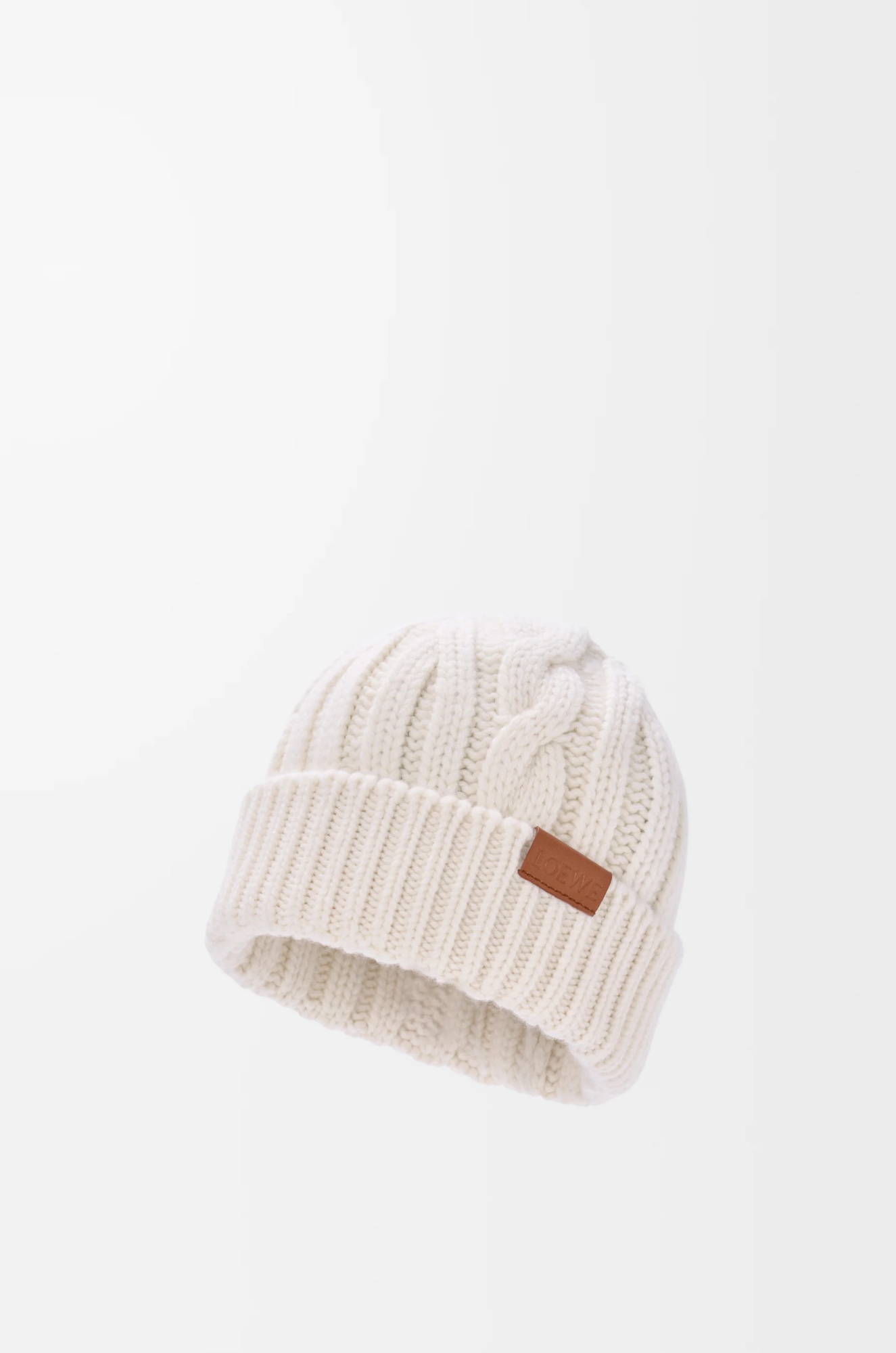 Loewe Beanie In Wool In White