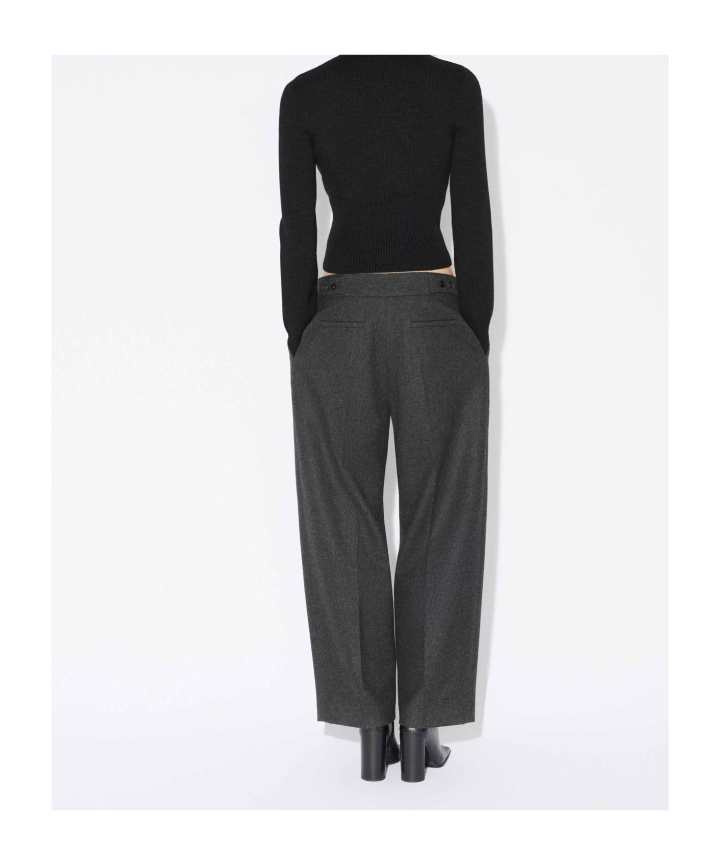 Alaïa Low-rise Casual Pants In Gray