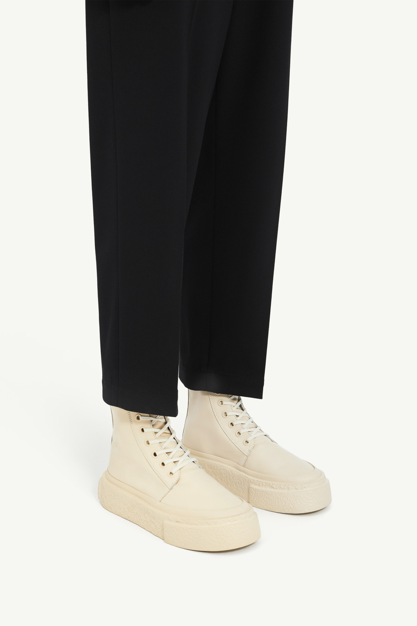 Shop Mm6 Maison Margiela Lace-up Leather Sneakers In Nude