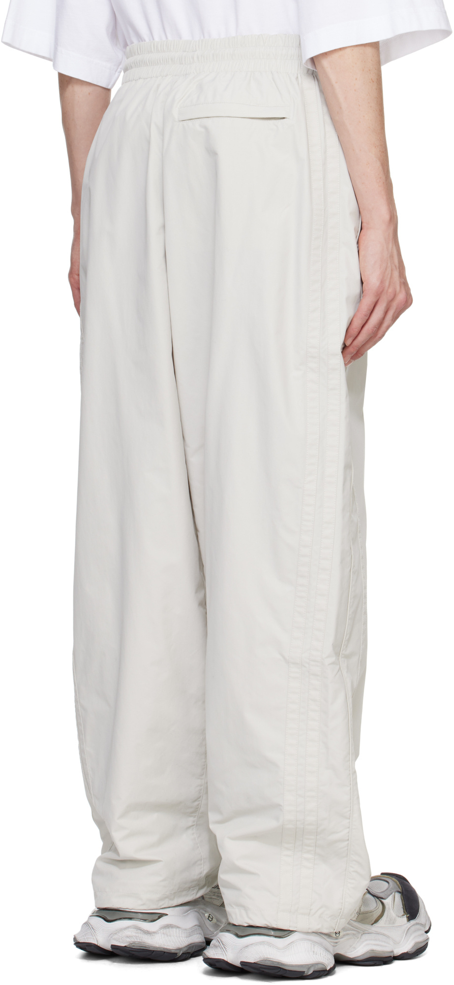Vetements Oval Logo Tracksuit Pants In Gray
