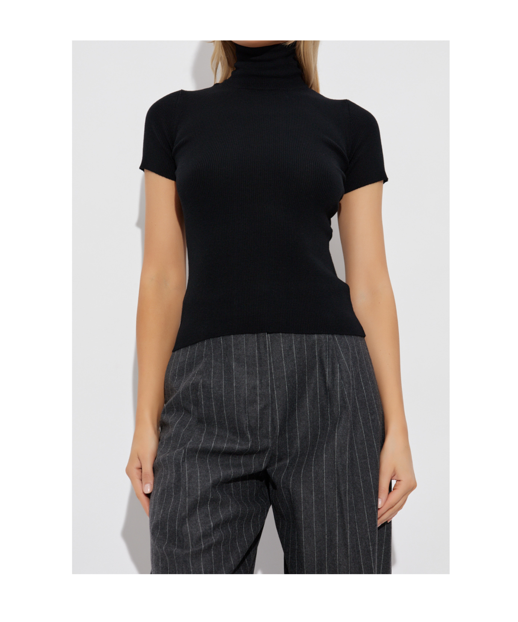 Max Mara Ribbed Turtleneck Top In Black