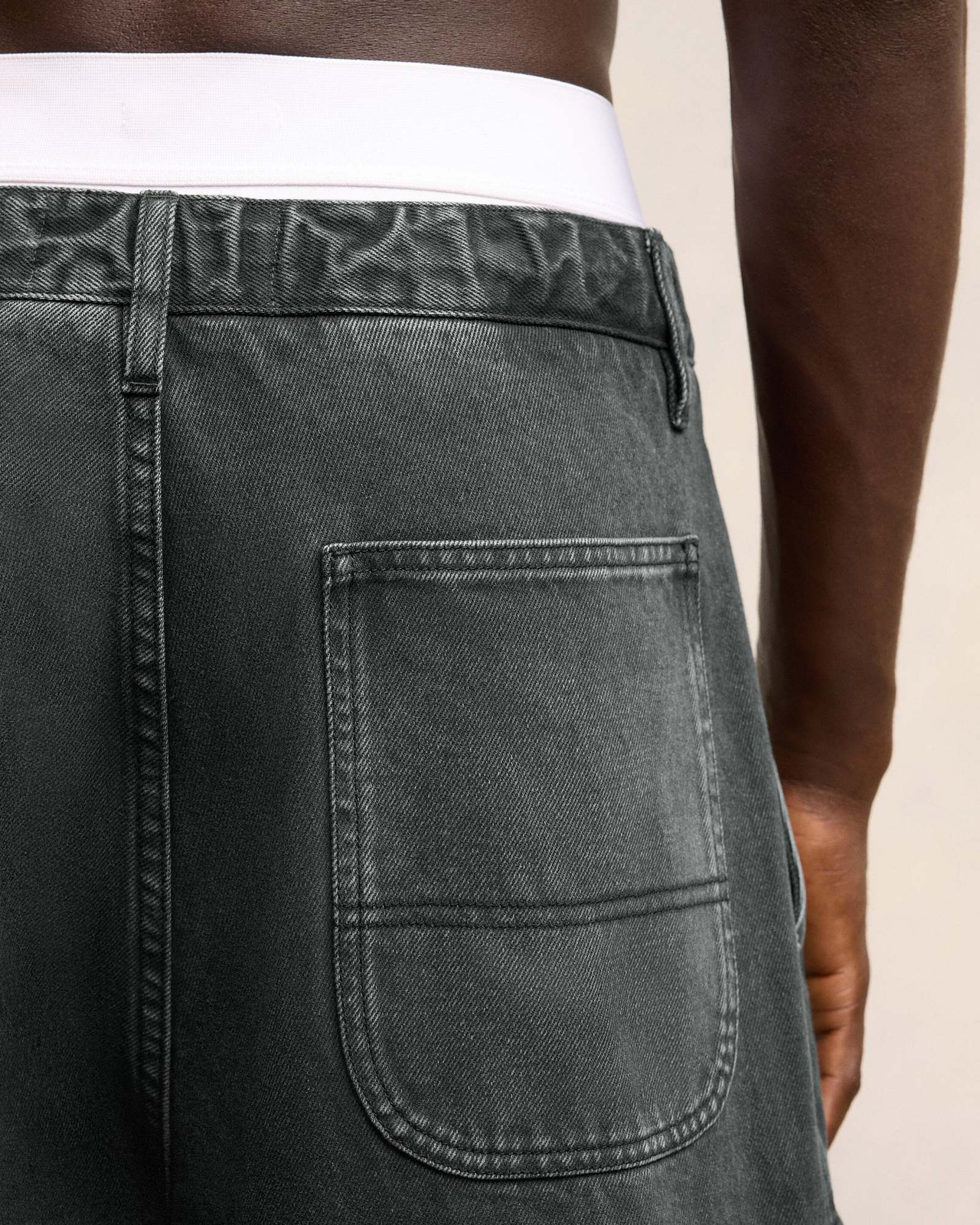 Ami Alexandre Mattiussi Ami Paris Relaxed Fit Cargo Jeans In Blue