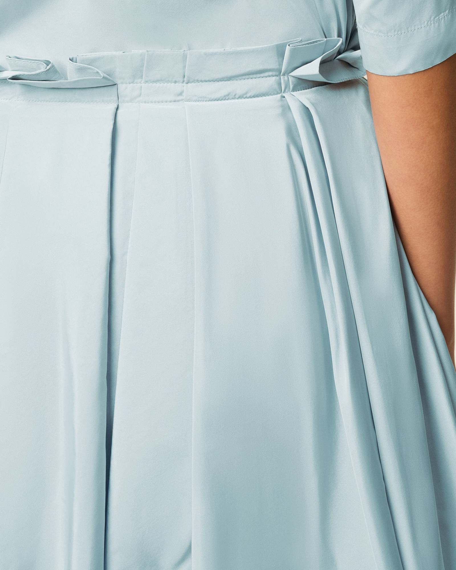 Ami Alexandre Mattiussi Blue Taffetas Midi Corolla Skirt Blue In Blue