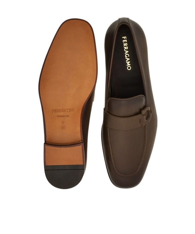 Ferragamo Bonny Gancini Leather Loafers In Black