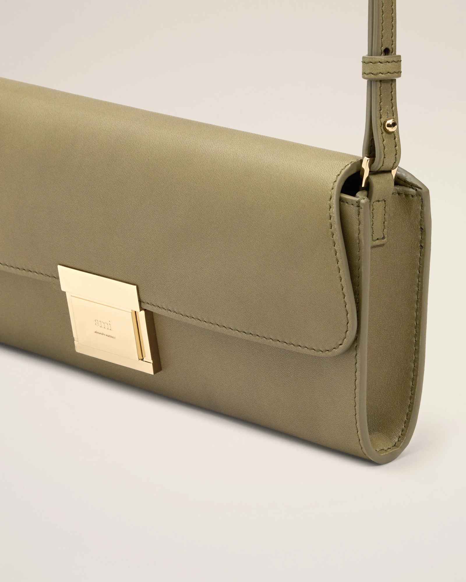 Ami Alexandre Mattiussi Flap Shoulder Bag In Green