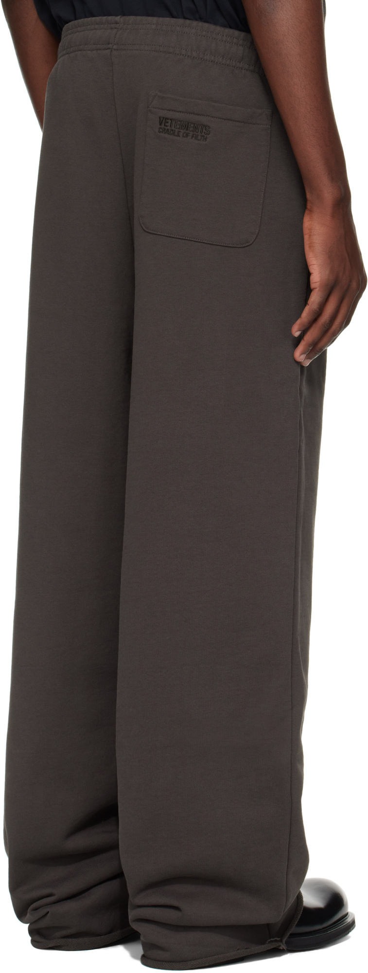 Vetements Brown Cradle Of Filth Dripping Logo Baggy Sweatpants In Brown