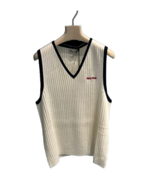 Miu Miu Sleeveless Ribbed Cashmere Gilet In Nude