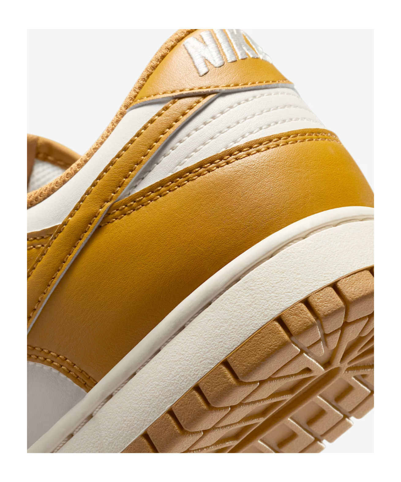 Nike Dunk Retro Low-top Sneakers In Gold