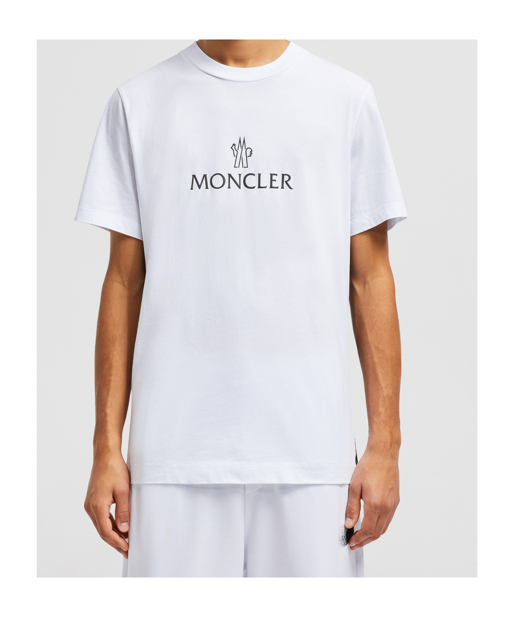 Moncler Logo Short-sleeved T-shirt In White