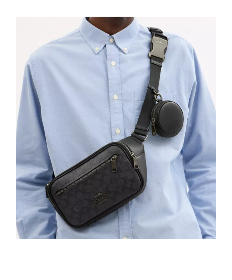 Coach Logo Wallet In Black