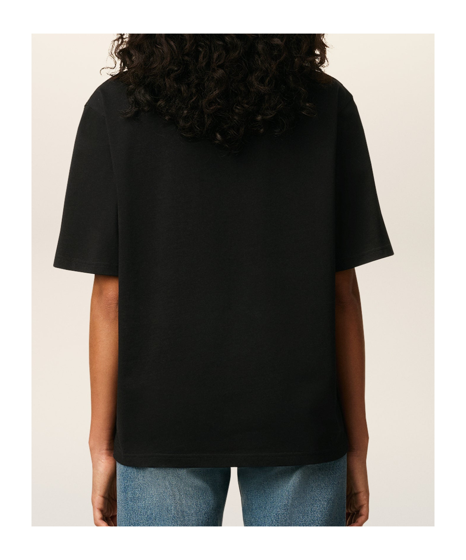 Ami Alexandre Mattiussi Relaxed Fit Black T-shirt With Subtle Embroidery In Black