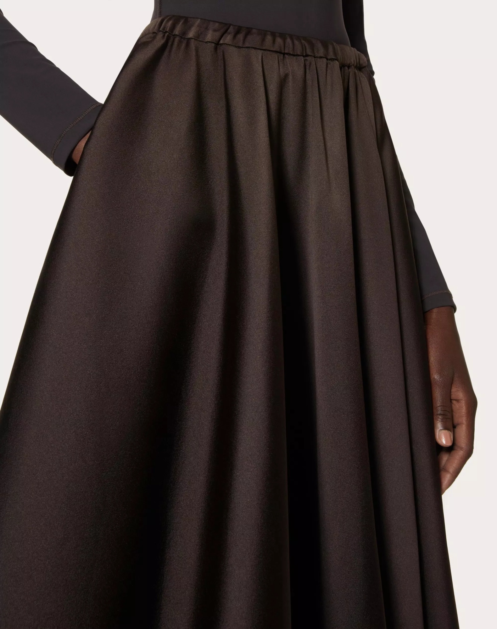 Valentino Pleated Tech Duchesse Midi Skirt In Black