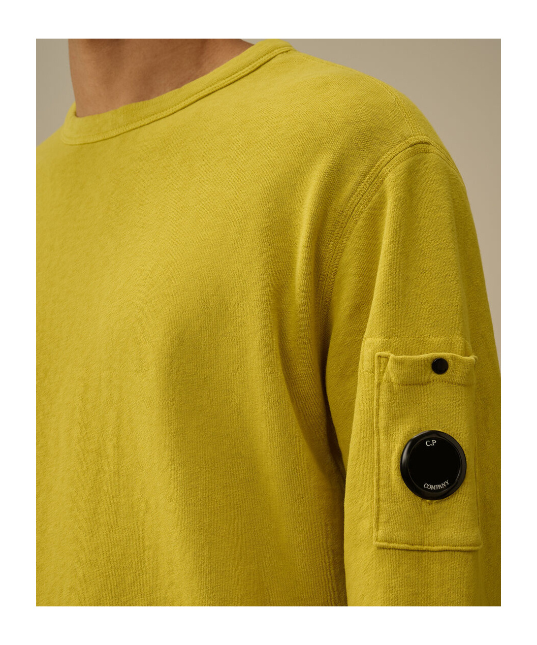 C.p. Company Lens-pocket Sweatshirt In Green