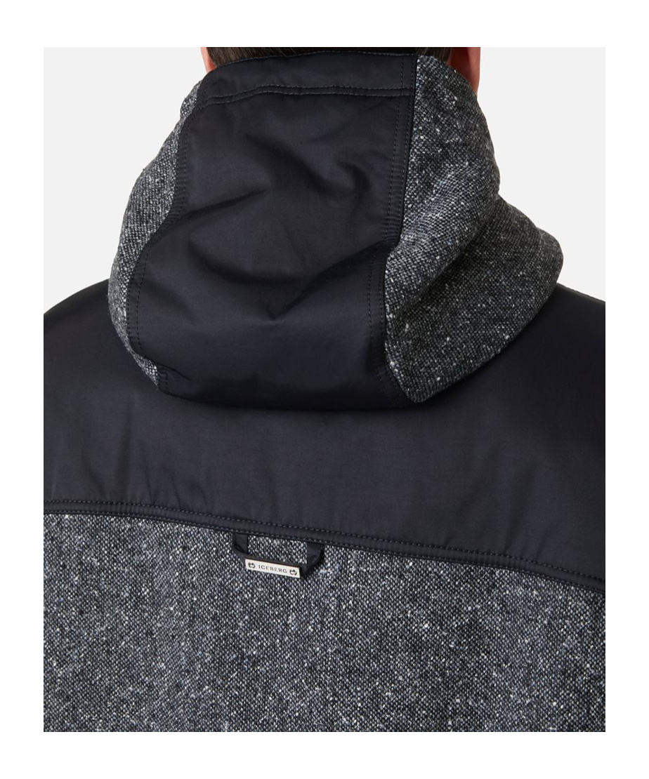 Iceberg Panelled Hooded Jacket In Black