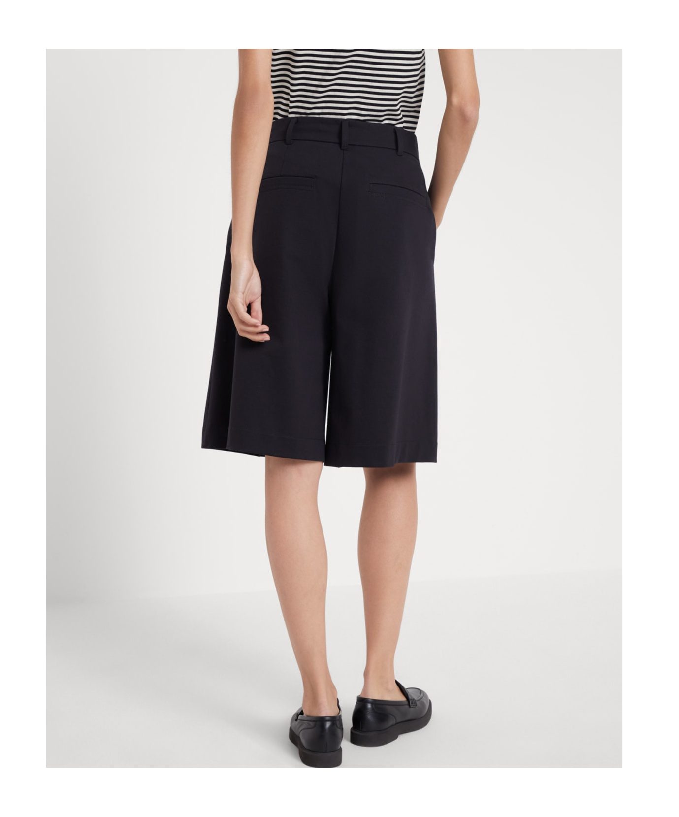 Brunello Cucinelli High-waist Knee-length Shorts In Black