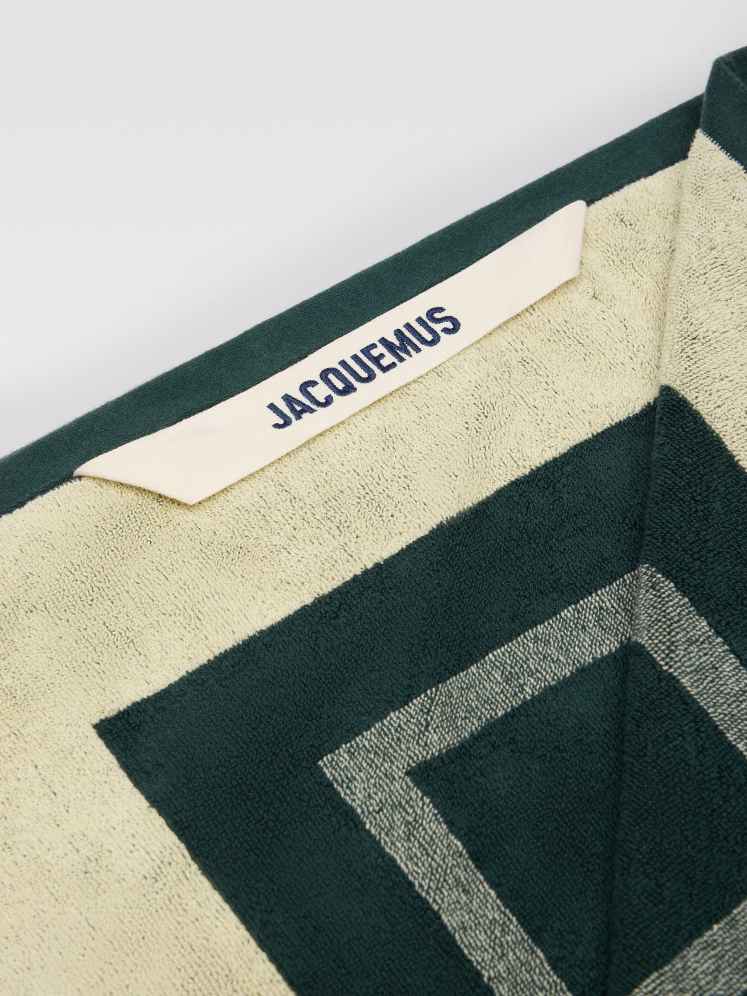 Jacquemus Croisière Beach Towel In White