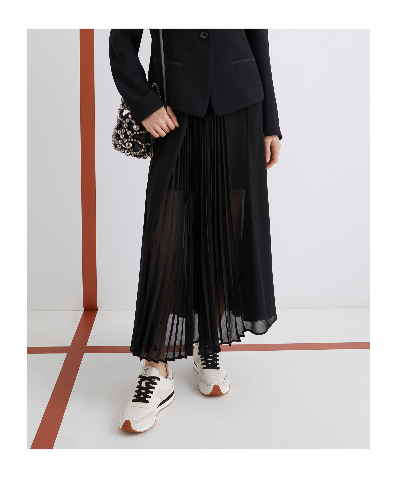 Marella Pleated Skirt In Black