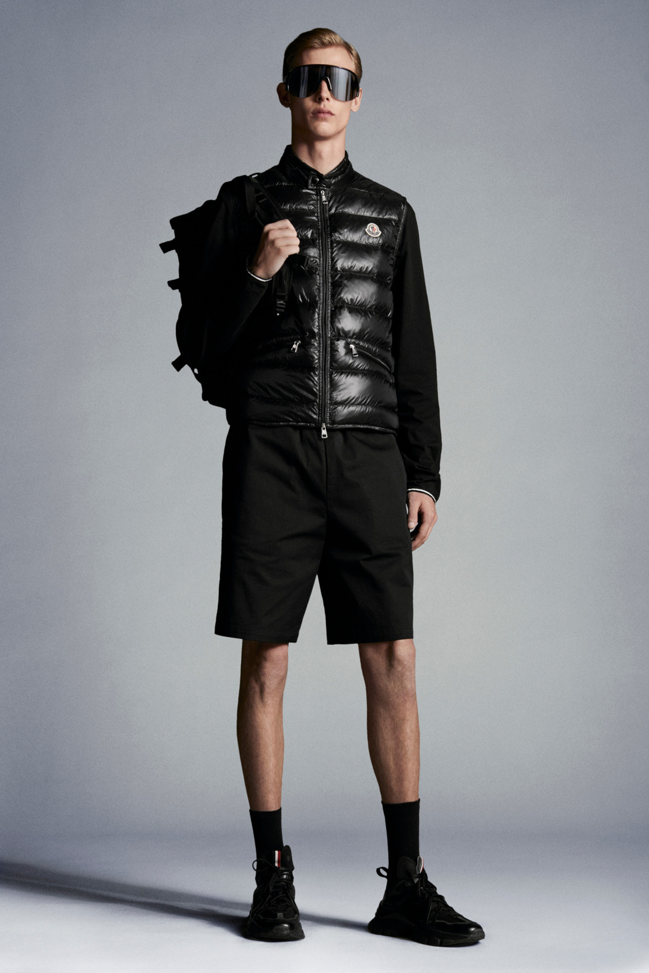 Moncler Gui Logo-patch Padded Gilet In Black