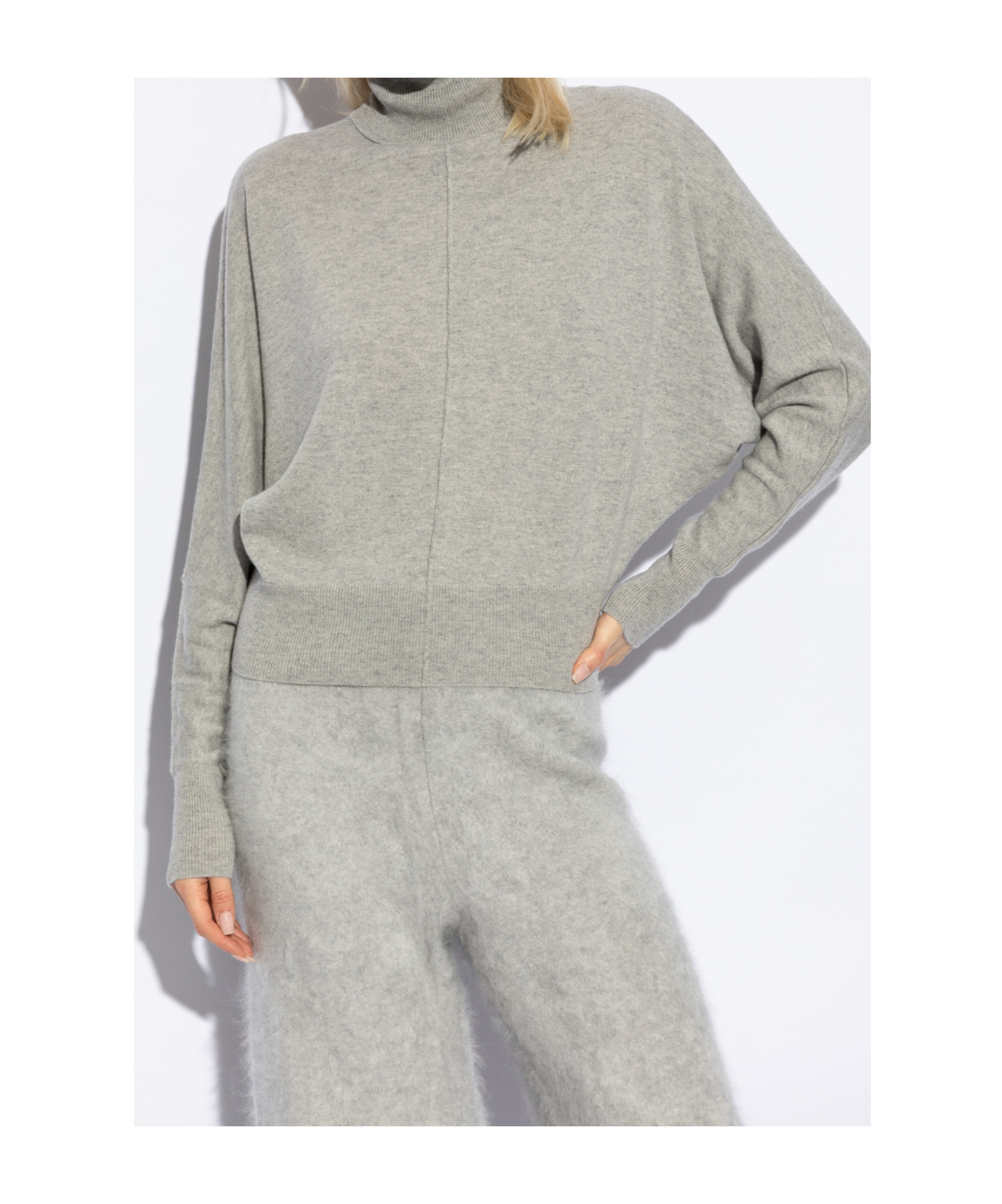 LISA YANG CASHMERE SWEATER