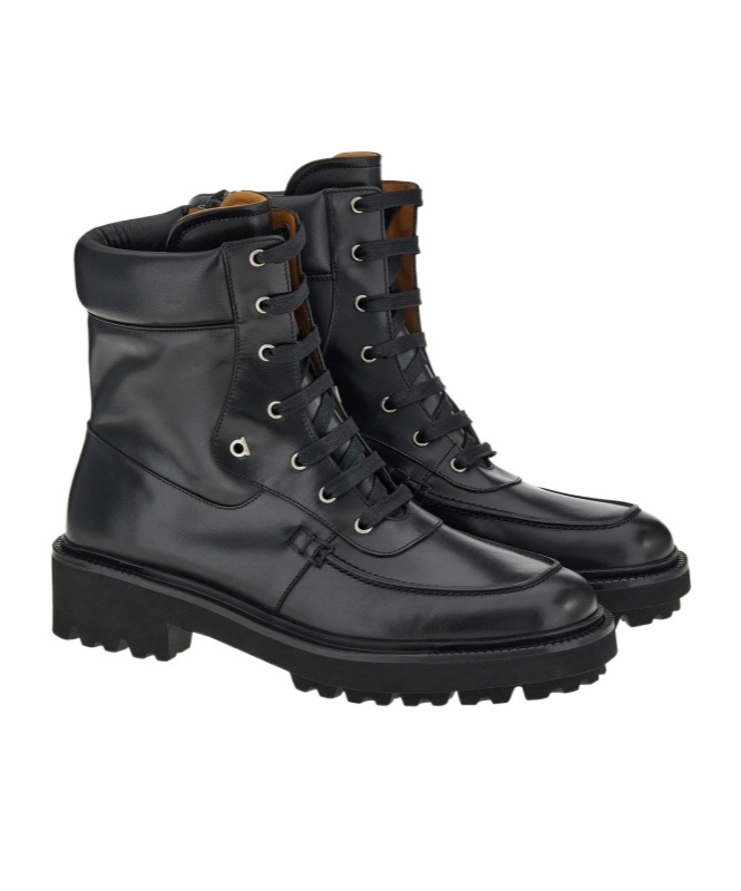 Ferragamo Leather Lace-up Boots In Black