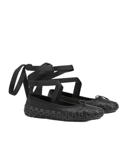 Shop Gucci Cub3d Ballet Flat In Black