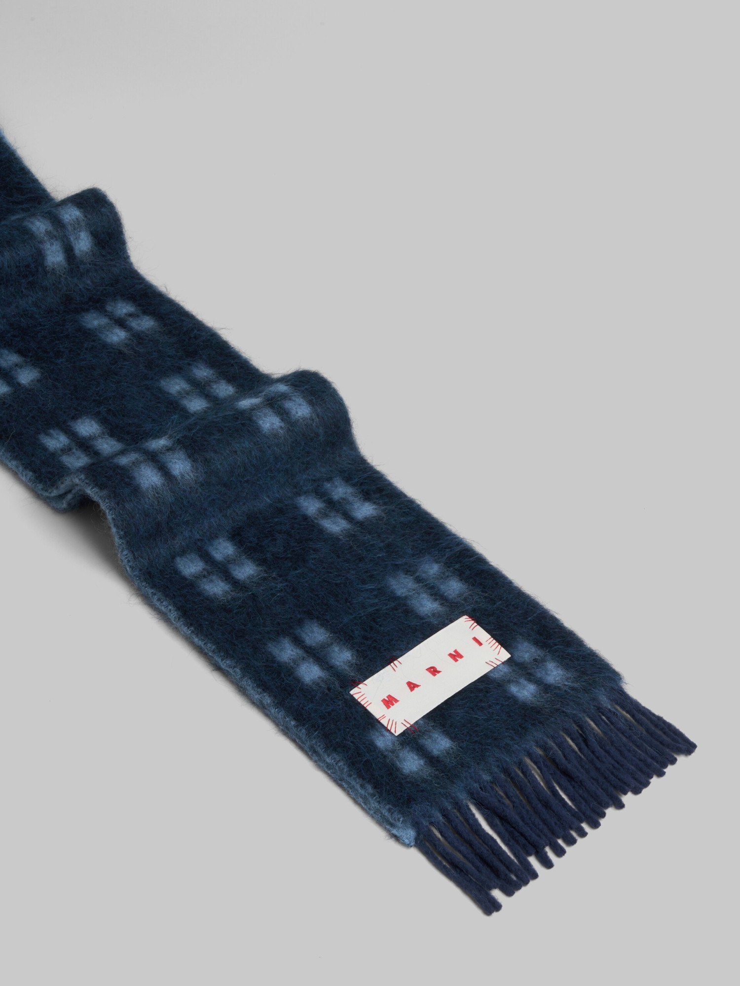 Marni Logo-patch Alpaca Wool-blend Scarf In Blue