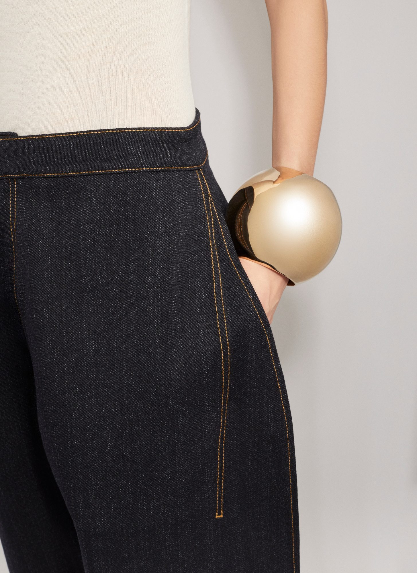 Alaïa Spherical Bracelet In Yellow