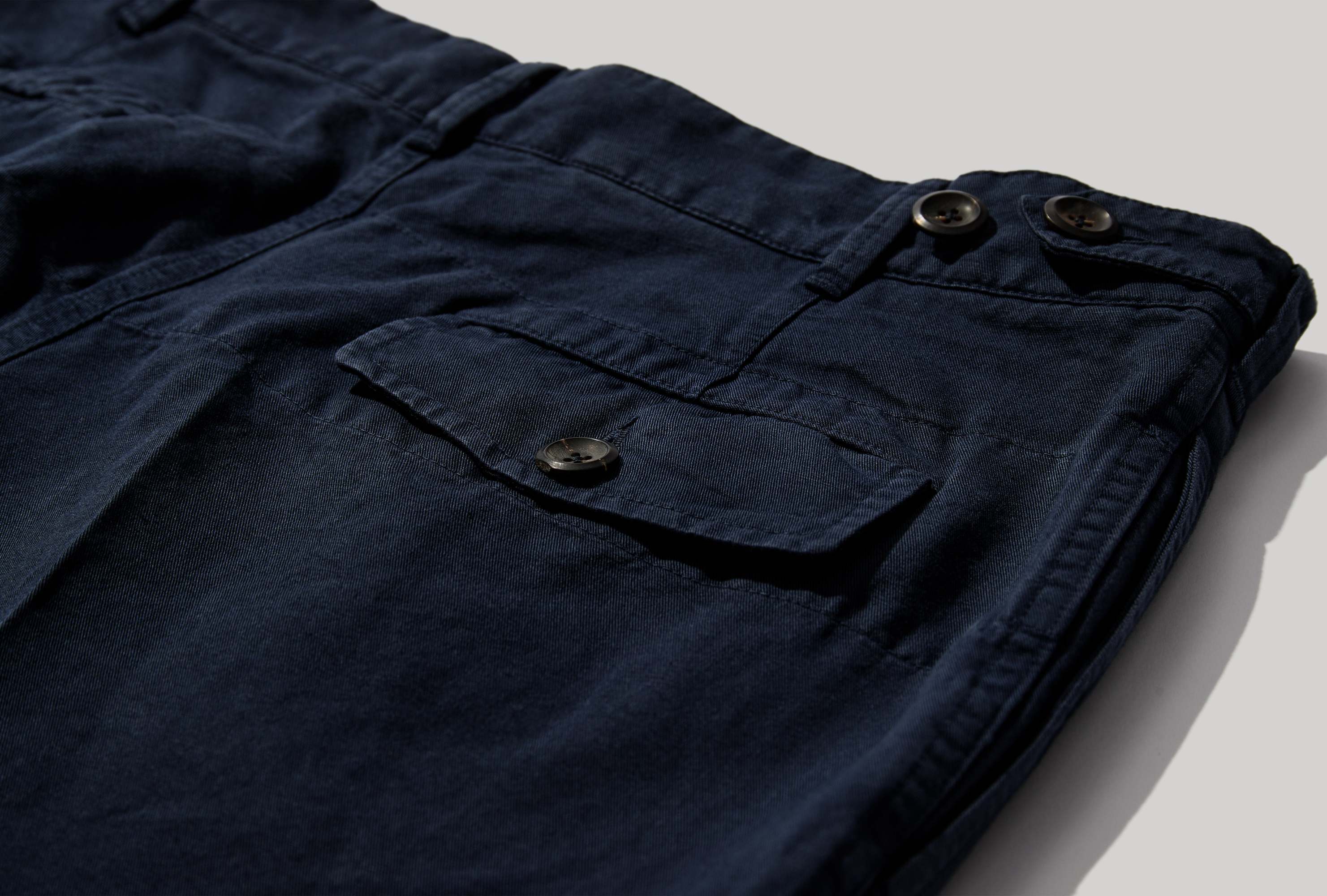 Drake's London Belt Loop Casual Pants In Black