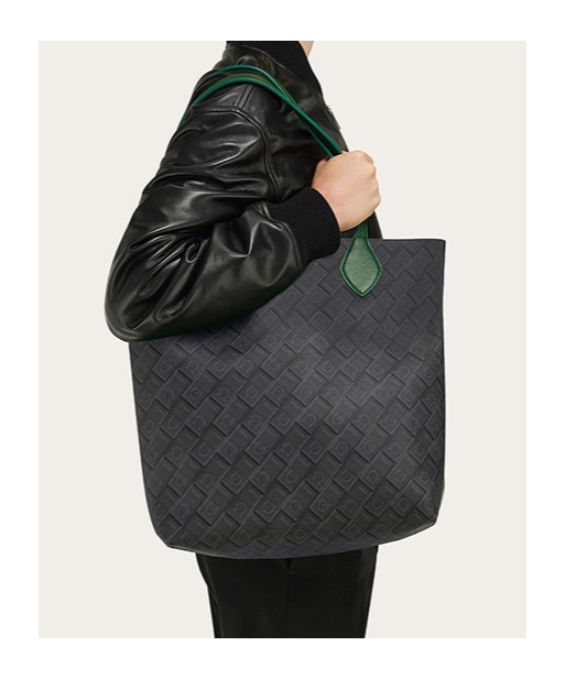 FERRAGAMO REVERSIBLE TOTE BAG