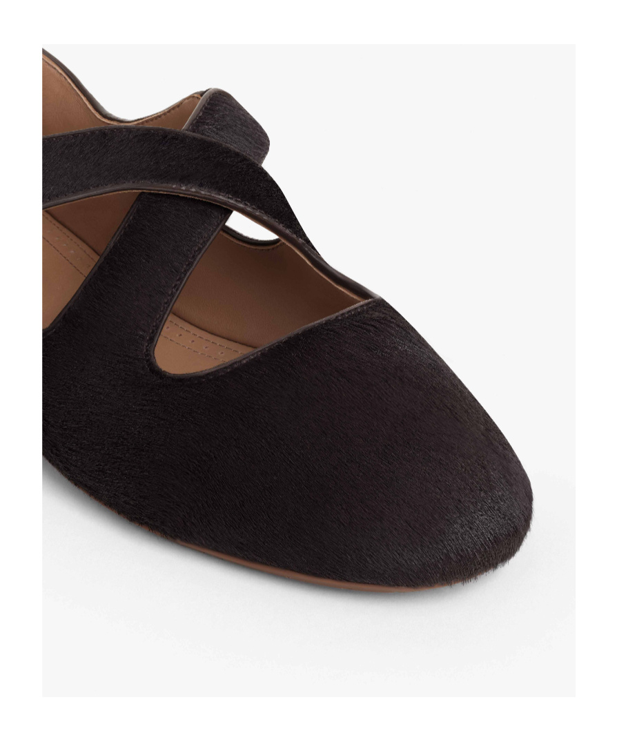 Alaïa Criss Cross Ballet Flats In Haircalf In Brown