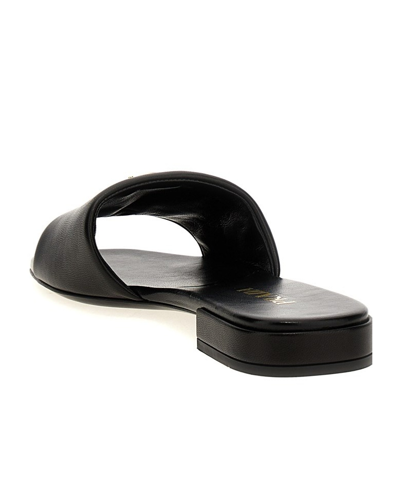 Prada Pantoletten Aus Saffiano-lackleder In Schwarz