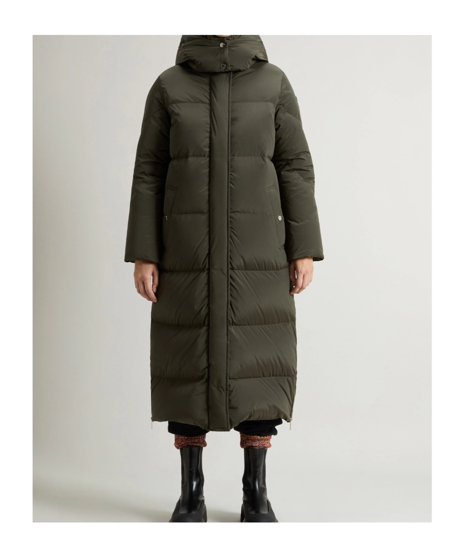 Woolrich Kelly Hooded Long Parka In Green