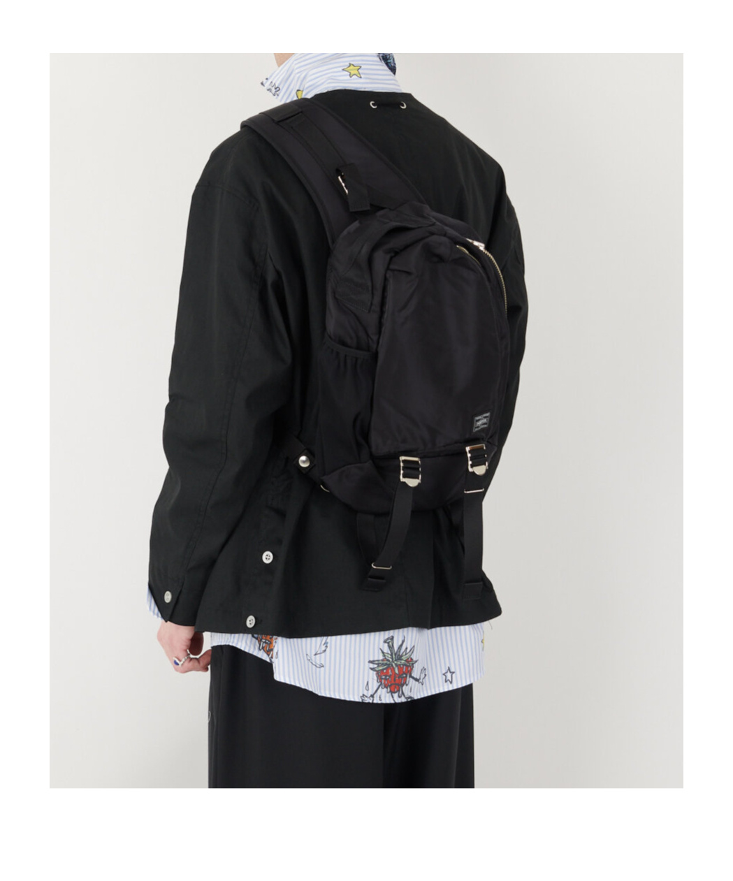COMME DES GARÇONS ZIPPERED SHOULDER BAG 