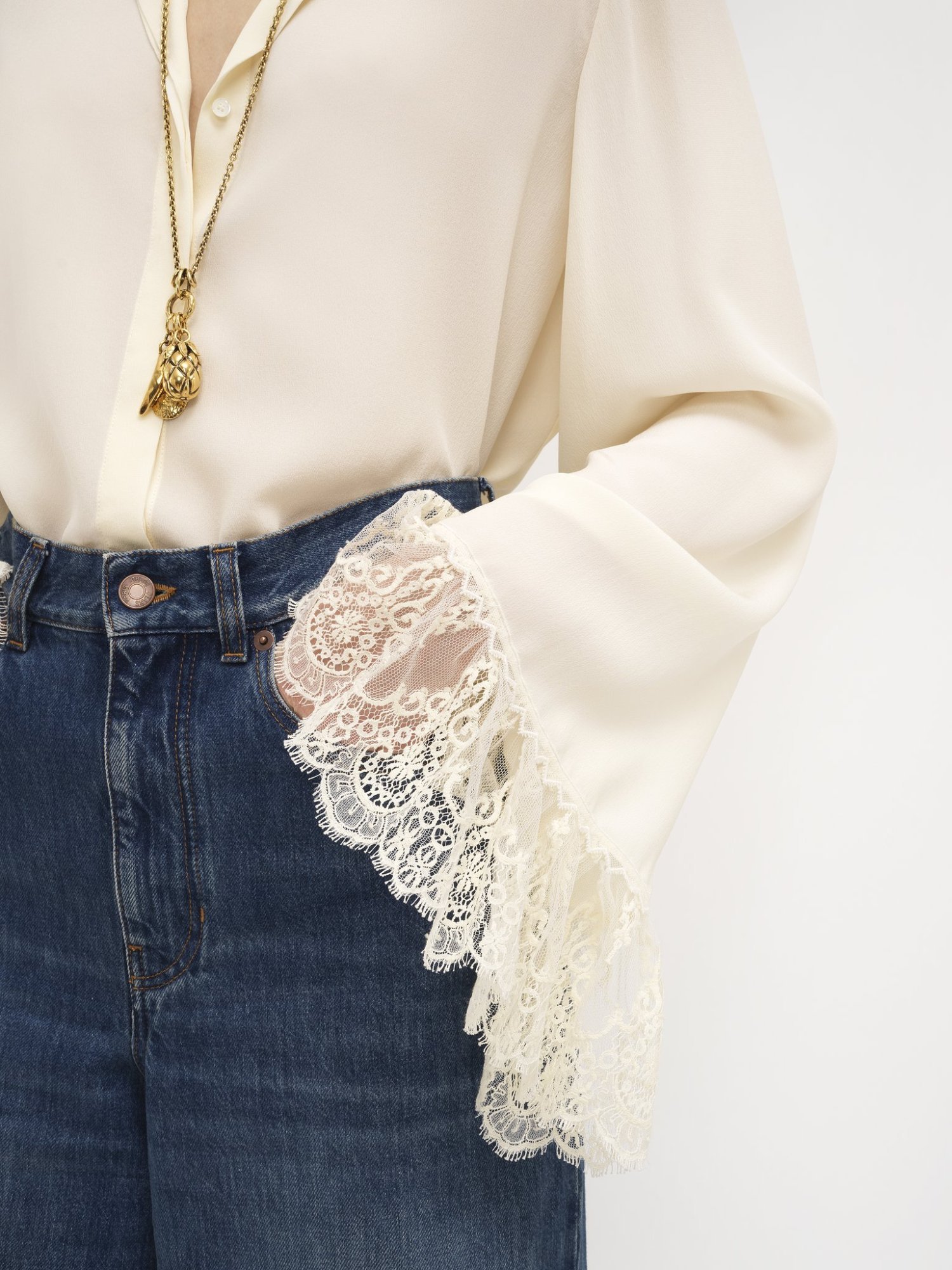 Chloé Button Down Crepe De Chine Top With Lace Sleeves In White
