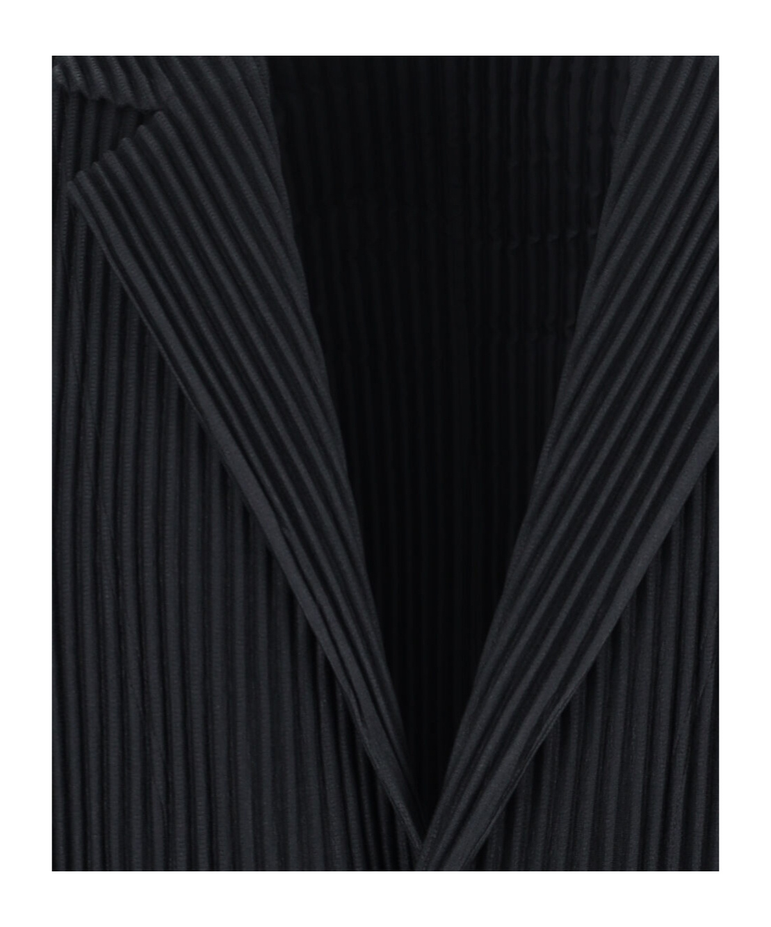 ISSEY MIYAKE PLISSÉ BLAZER