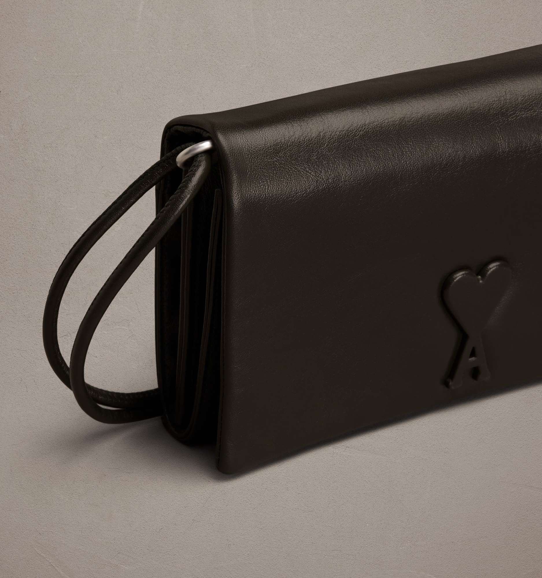 Ami Alexandre Mattiussi Ami Paris Ami De Coeur Logo Plaque Foldover Top Shoulder Bag In Black